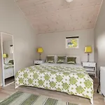 Andine - 250m From The Sea By Interhome 펜션