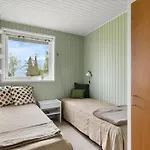 Andine - 250m From The Sea By Interhome 뉘보르